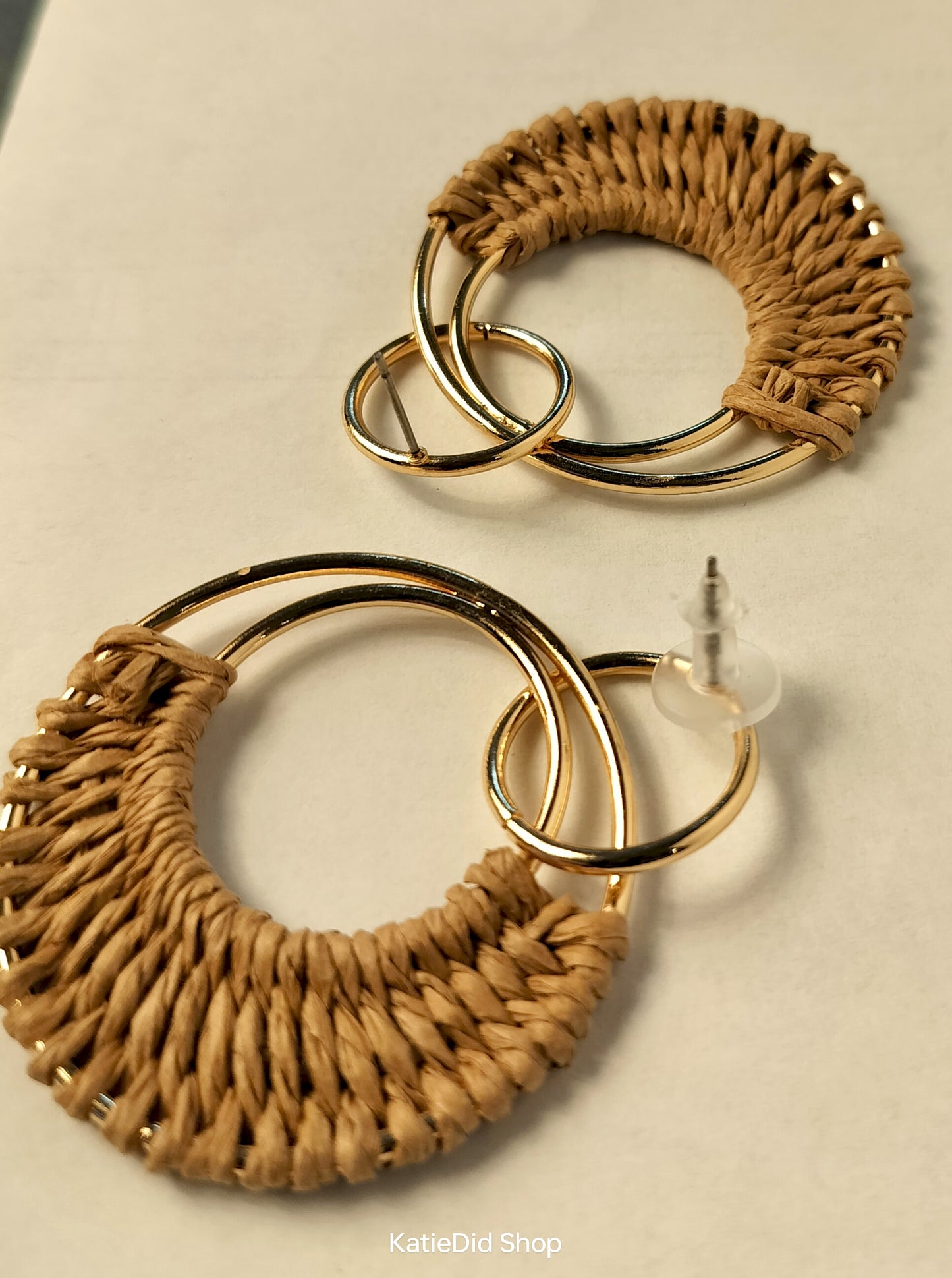 Raffia Grass Dangle