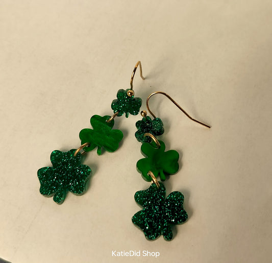 Shamrock Glitter Dangle